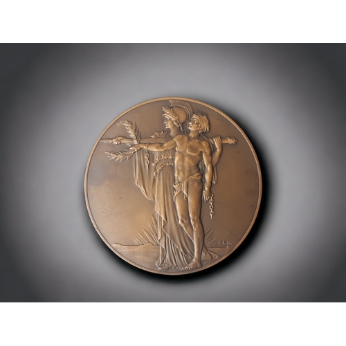 191 - A RARE 1928 ARMISTICE MEMORIAL DAY MEDAL. DESIGNED BY C.L DOMAN.
DEPICTING BRITANNIA SUPPORTING THE ... 