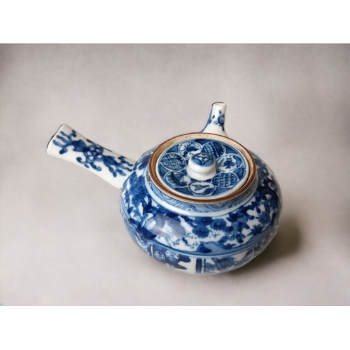 32 - HAND PAINTED JAPANESE PORCELAIN KYUSU TEAPOT. CENTRAL PANEL DEPICTING BIRDS, BAMBOO AND STYLISED FOL... 