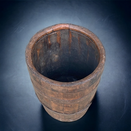 99 - 19TH CENTURY METAL BOUND SMALL BARRELL.