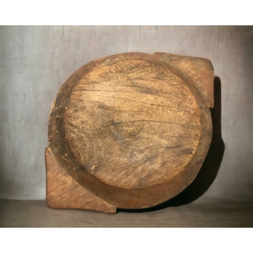 411 - ANTIQUE WOODEN DOUGH KNEADING PARAT BOWL.