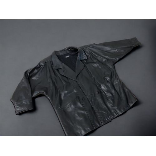 355 - A mens leather 'marquis' coat.