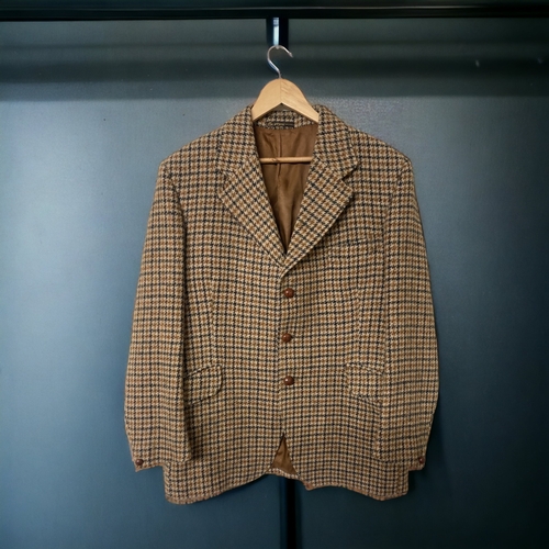 370 - A VINTAGE GURTEX HARRIS TWEED MENS JACKET