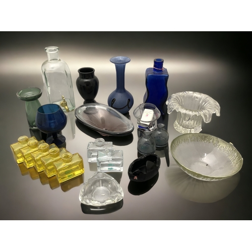 382 - A MIXED LOT OF COLOURED GLASS INCLIDING VASES AND PERFUME BOTTLES ETC