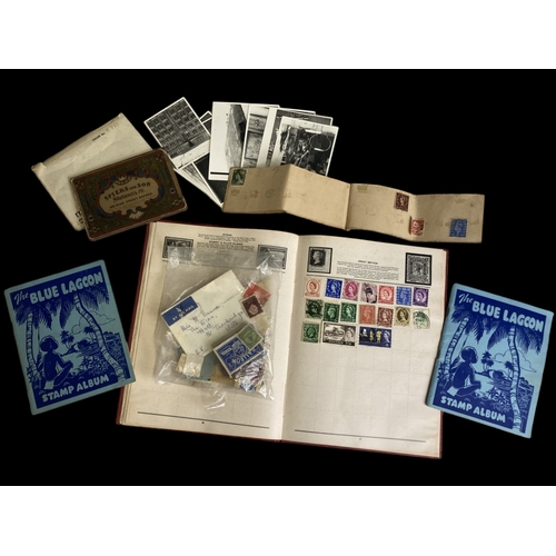 391 - A MISCELLANEOUS COLLECTION OF STAMPS & PHOTOGRAPHS.