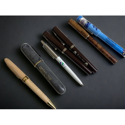 396 - A COLLECTION OF PENS & PENCILS. INCLUDING SHEAFFER, STYPEN, PARKER & MORE.