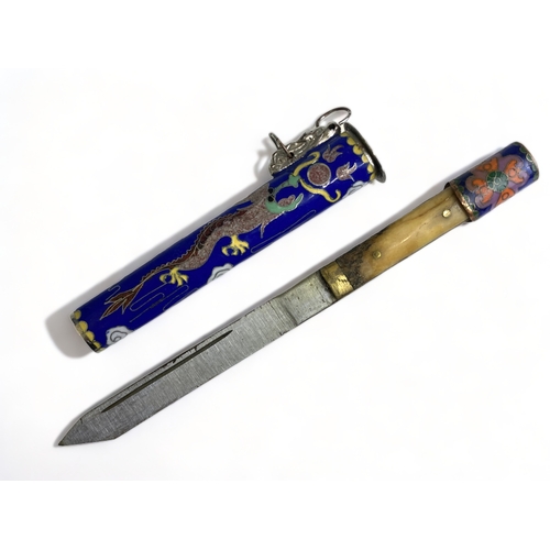 281 - A VINTAGE CHINESE ENAMEL CLOISONNÉ & BONE HUNTING KNIFE.