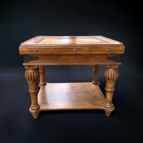 29 - A VINTAGE CARVED WOOD COFFEE TABLE. 
24 X 28 X 24