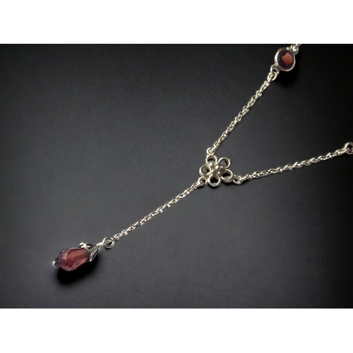 244 - A VINTAGE STERLING SILVER & RHODOLITE LADIES NECKLACE.