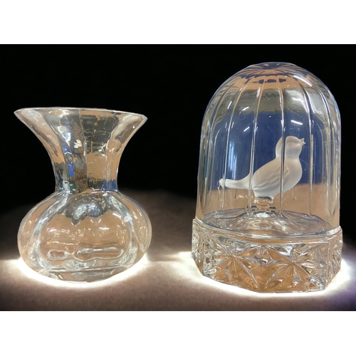 425 - A LARGE COLLECTION OF CLEAR DECORATIVE GLASS INCLUDING DARNIGTON ETC