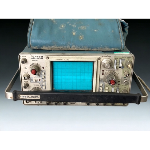 443 - VINTAGE TEKTRONIX 465B OSCILLOSCOPE.