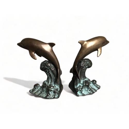 163 - A WONDERFUL PAIR OF BRONZE DOLPHINS