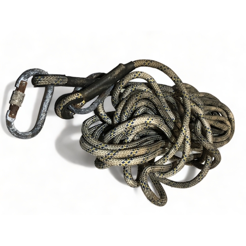 484 - A LOT OF 2 VINTAGE SAILING / YACHTING ROPES