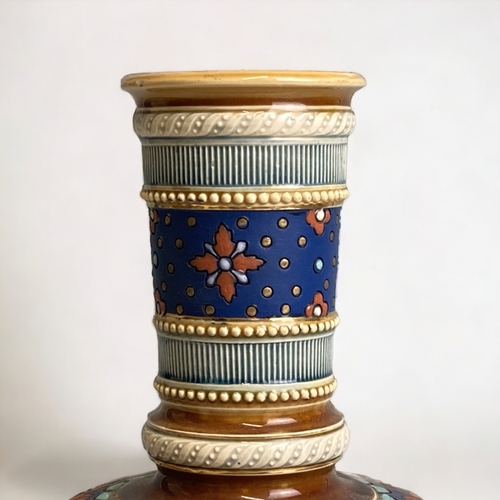 550 - A 19TH CENTURY VILLEROY & BOCH METTLACH VASE. STYLISED DESIGNS, IN THE CHRISTOPHER DRESSER MANNER.
H... 