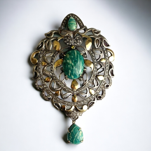 591 - An 18 carat gold, Diamond & Amazonite set Indian Turban jewel (Sarpesh).  19th Century.
Mixed 18ct y... 