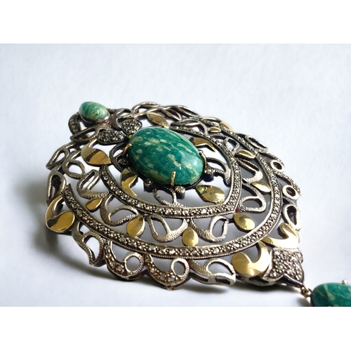 591 - An 18 carat gold, Diamond & Amazonite set Indian Turban jewel (Sarpesh).  19th Century.
Mixed 18ct y... 