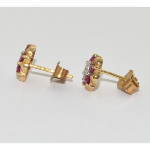 673 - 9ct Gold Vintage Ruby & Diamond Cluster Set Earrings