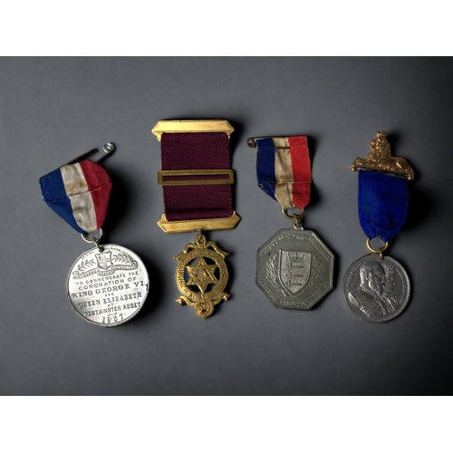 691 - A COLLECTION OF 16 MISCELLANEOUS BRITISH MEDALS.