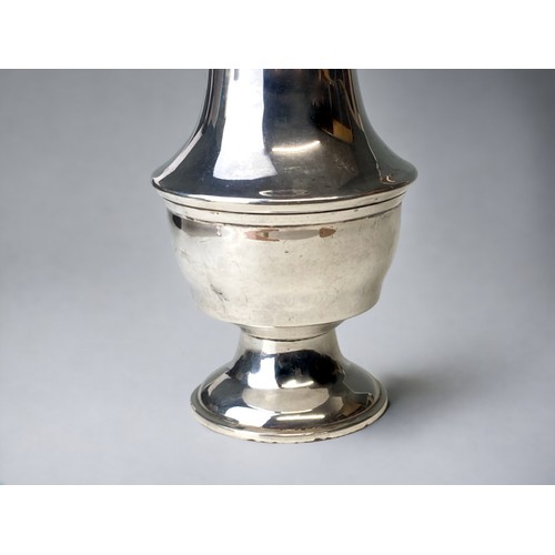 735 - A sterling Silver sugar sifter. Thomas Spicer. Birmingham 1933 hallmarks. weight - 135g