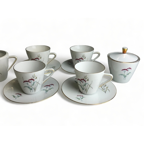 209 - A PART SET OF SELTMANN WEIDEN, BAVARIA 'MONIKA' TEASET.