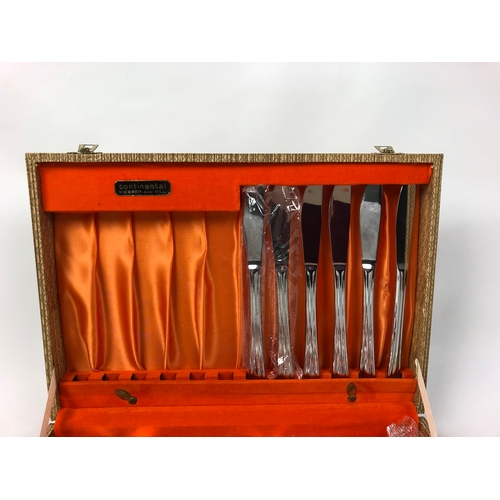 302 - A WEBBER & HILL FOR M&S PART CUTLERY SET.