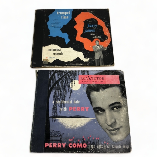 314 - A collection of vintage records, including Frank Sinatra & Perry Como.