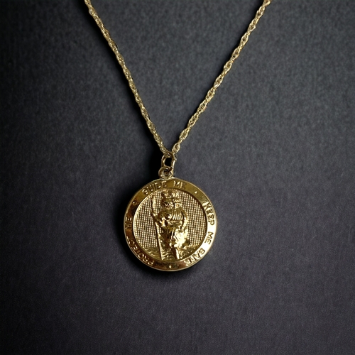 361 - A fine 9ct Gold chain, with a plastic moulded St Christopher pendant.