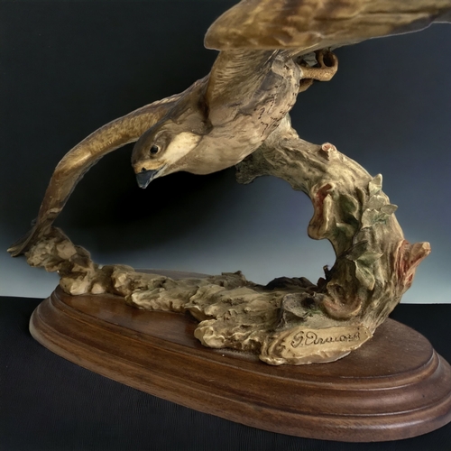 377 - A GIUSEPPE ARMANI OSPREY SCULPTURE. 
22 X 37CM