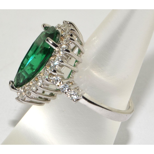 80 - 925 silver Emerald green Pear shape statement ring in a halo design size M