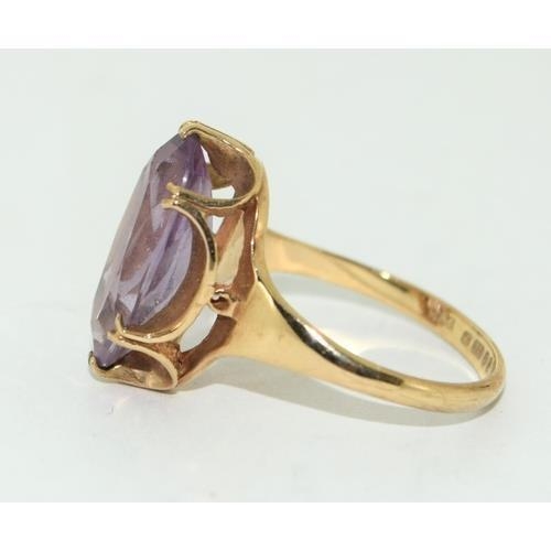 105 - 9ct gold ladies Amethyst solitaire statement ring 3.3g size O