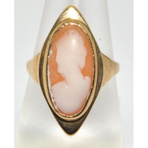 116 - 9ct Gold Cameo Ring. 4g Size O.