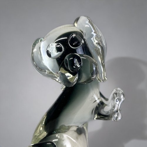 143 - A VINTAGE MURANO GLASS DOG FIGURE. 
Possibly Alfredo Barbini.
Sat on his haunches in a begging pose.... 