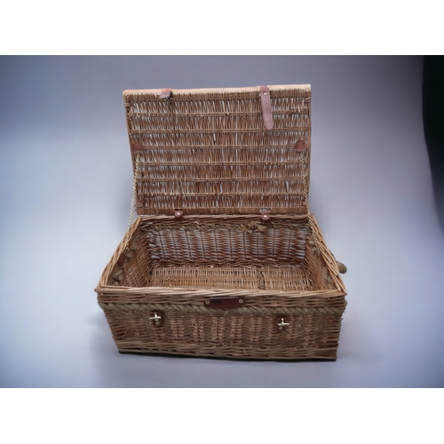 356 - A 'Regency Hampers' Wicker Hamper basket.