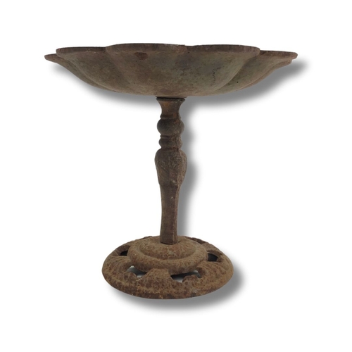 100 - Cast Iron Bird Bath