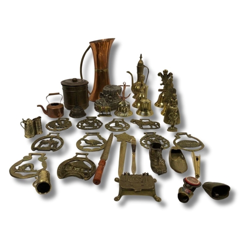 188 - Joblot of Brass & Copper Items - Including Horse Brasses and other Collectables