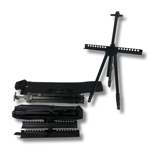 204 - Tripod Easels and Accessories with Carriers