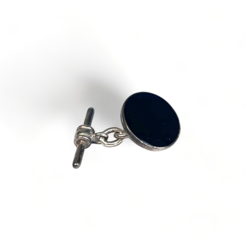 350 - A collection of Men's cufflinks.
Including 925 Silver and Mother-of-pearl examples.