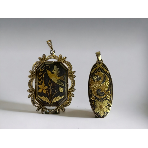 391 - A LARGE COLLECTION OF SPANISH DAMASCENE JEWELLERY.
Including pendants, rings and earrings. 
14pcs to... 