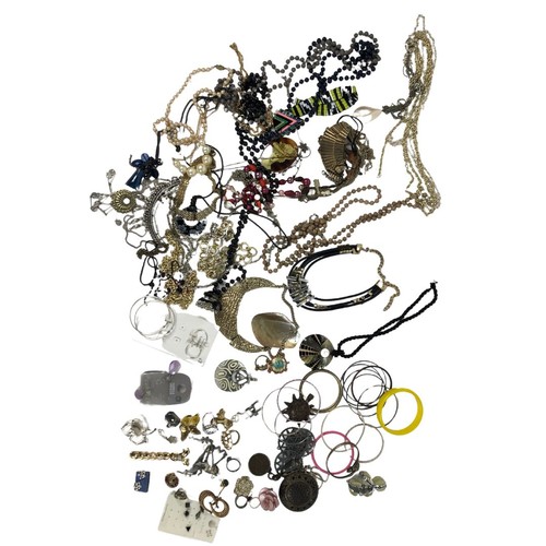 152 - Joblot of Costume Jewelry