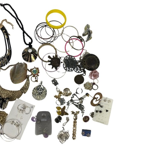 152 - Joblot of Costume Jewelry