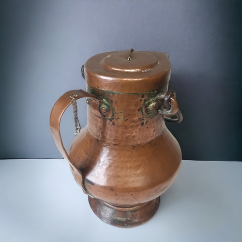 285 - 18TH/19TH CENTURY FRENCH COPPER COQUEMAR.
HEIGHT - 26CM