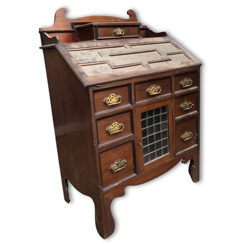 4 - Lovely Mahogany Edwardian Writing Bureau, Brass Fittings with Lead Glazed storage to centre, has wor... 