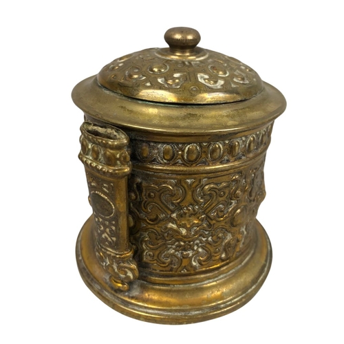 152 - Victorian Style String Box