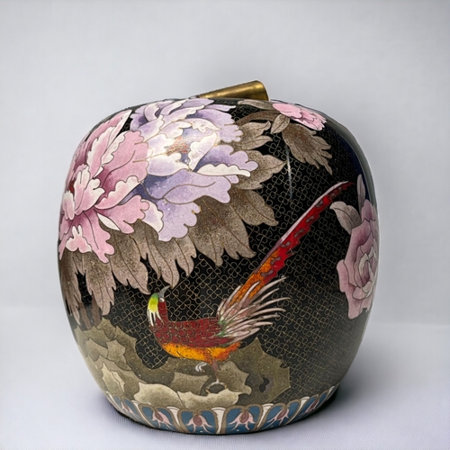 19 - A large Chinese cloisonne lidded jar.Apple shape, with large blossoms and exotic birds.Height - 25cm... 