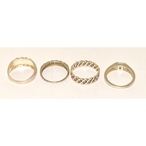 470 - 4 x 925 silver rings 