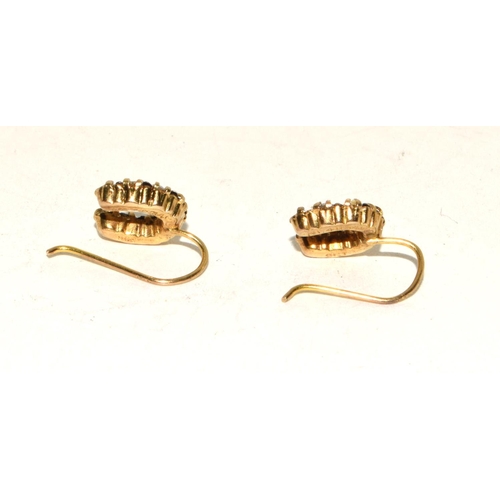 501 - 9ct gold Horse shoe shape wired earrings 