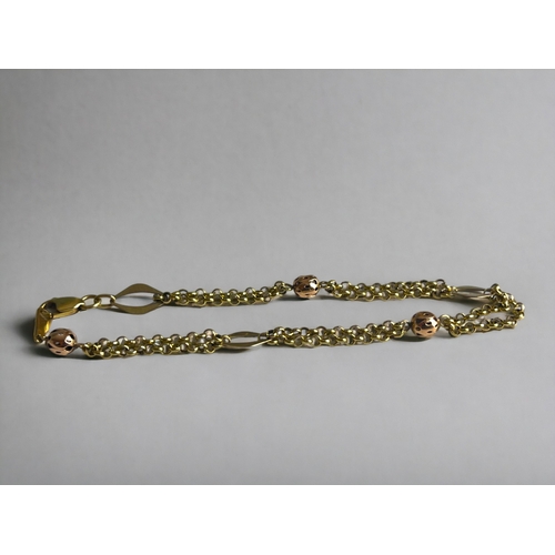 268 - A 9ct Gold ladies bracelet.Full hallmarks.