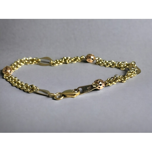 268 - A 9ct Gold ladies bracelet.Full hallmarks.