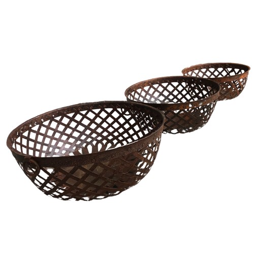 357 - 3 x Rustic Metal Latticed Garden Bowls ref 74