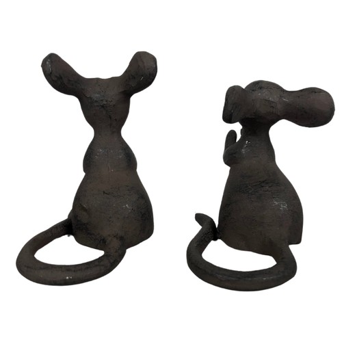 380 - Pair of cast metal mice ref 46