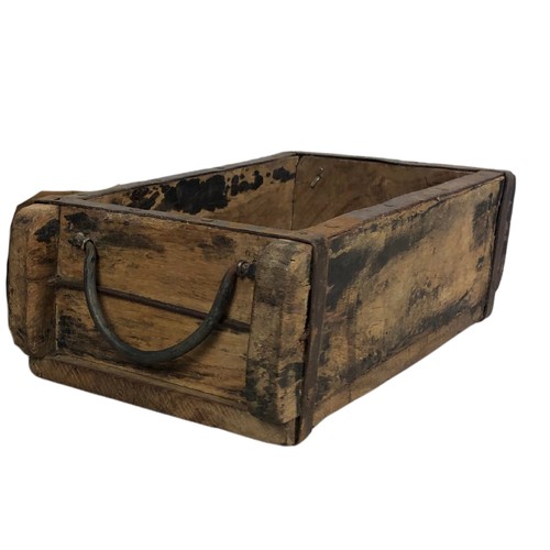 399 - Wooden brick mould style planter ref 69